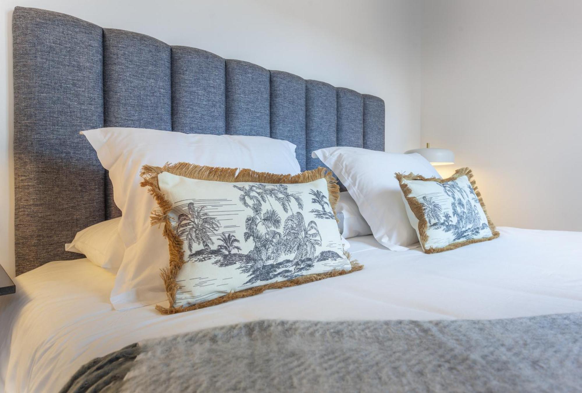 Apartamento Cibeles Luxe In Madrid Exterior foto